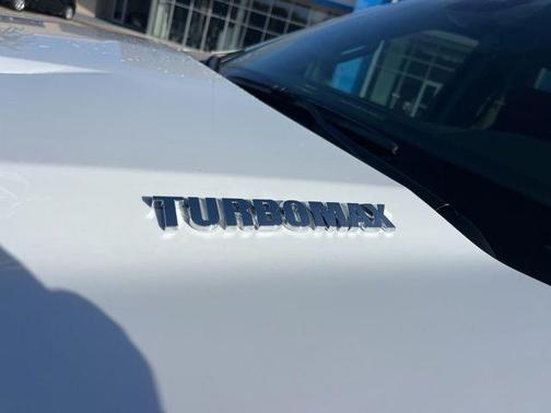 Summit White 2026 Chevrolet Silverado 1500 LT