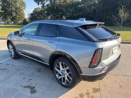 2026 Cadillac OPTIQ Luxury