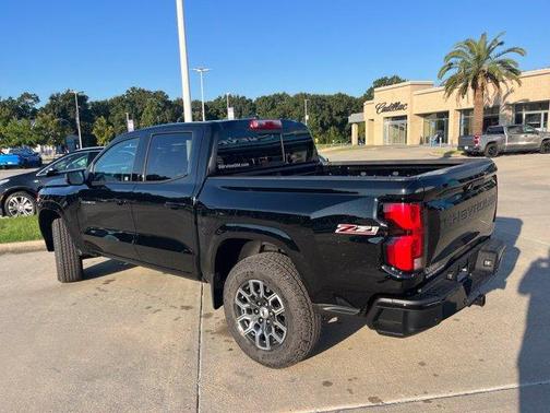 Black 2026 Chevrolet Colorado Z71