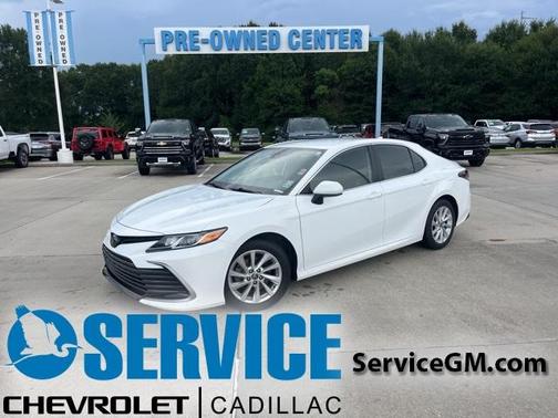 2022 Toyota Camry LE