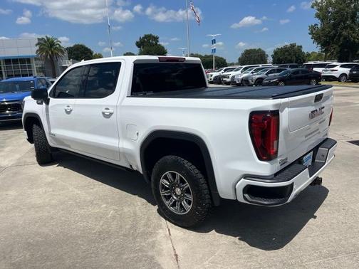 Summit White 2026 GMC Sierra 1500 AT4
