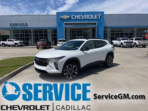 White 2026 Chevrolet Trax 2RS