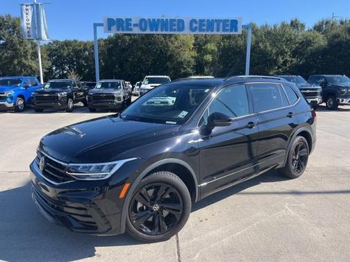 2024 Volkswagen Tiguan 2.0T SE R-Line Black