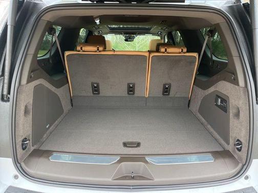 2026 Cadillac Escalade ESV Luxury