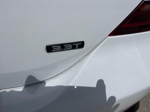 2022 Genesis G70 3.3T