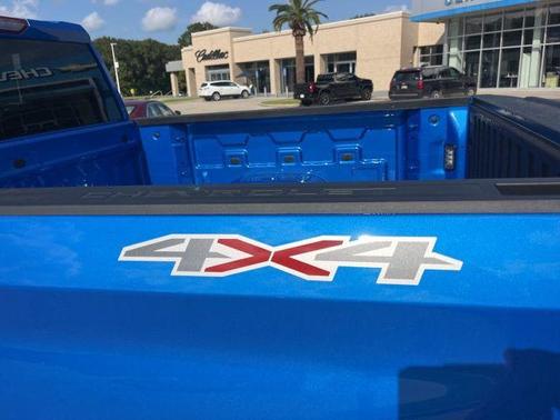 Rip Tide Blue 2026 Chevrolet Silverado 1500 Custom