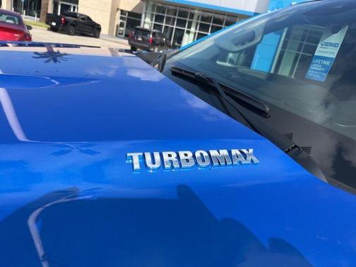 Rip Tide Blue 2026 Chevrolet Silverado 1500 Custom