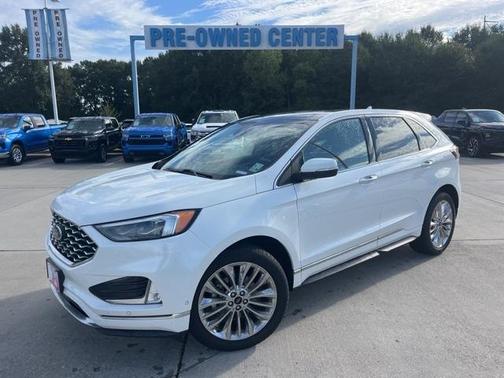 2020 Ford Edge Titanium