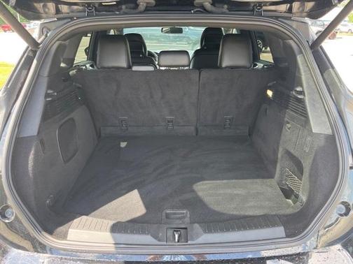 Photo 5 of 42 of 2017 Lincoln MKC Premiere