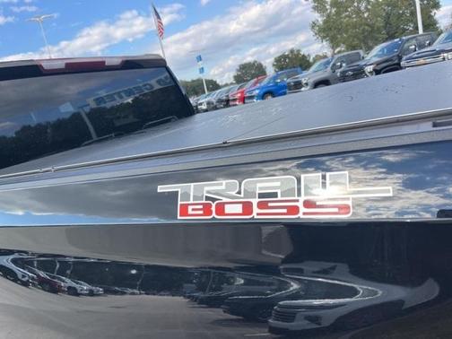 2022 Chevrolet Silverado 1500 Limited LT Trail Boss