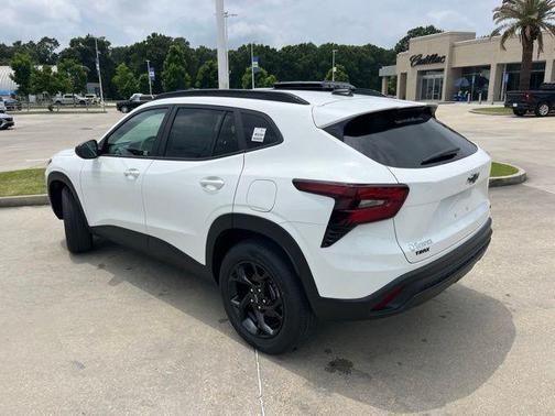 White 2026 Chevrolet Trax LT