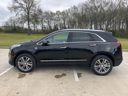 Stellar Black Metallic 2026 Cadillac XT5 Premium Luxury