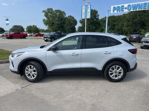 Silver Metallic 2025 Ford Escape Active