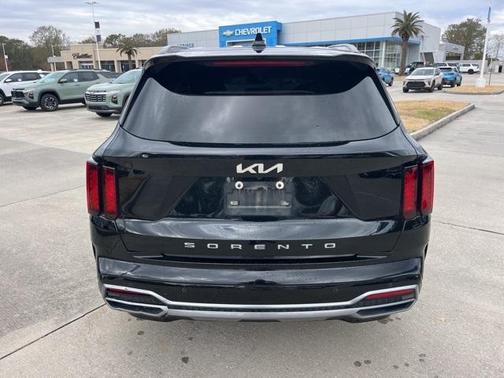 2022 Kia Sorento S