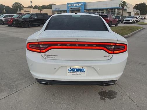 2018 Dodge Charger SXT
