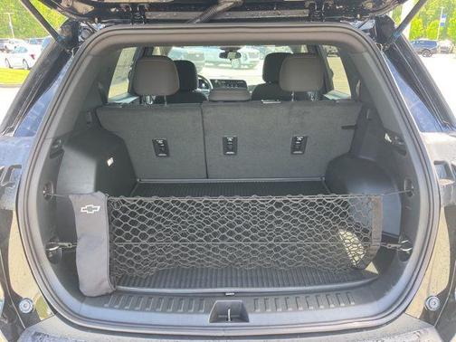 Mosaic Black Metallic 2026 Chevrolet Equinox LT