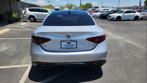 Silverstone Gray Metallic 2018 Alfa Romeo Giulia Ti Sport