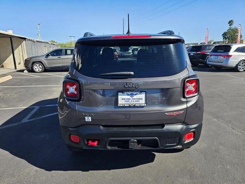 2016 Jeep Renegade Trailhawk
