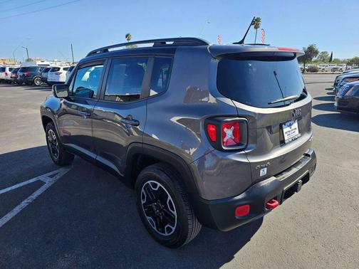 2016 Jeep Renegade Trailhawk
