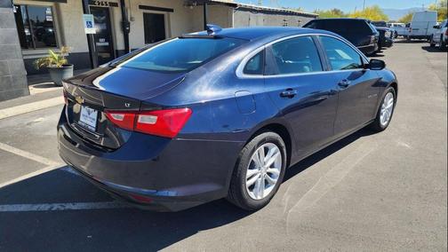 Blue Velvet Metallic 2018 Chevrolet Malibu LT