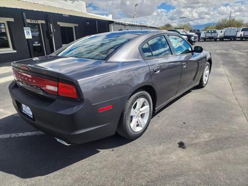 2013 Dodge Charger SE