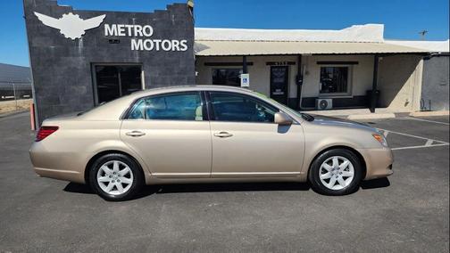 2008 Toyota Avalon XL