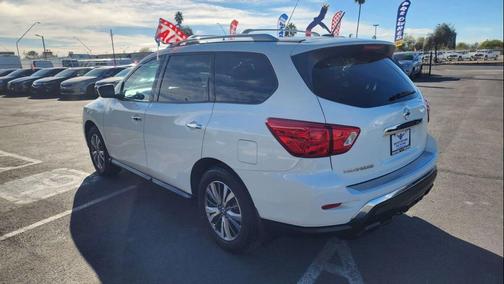 2018 Nissan Pathfinder S