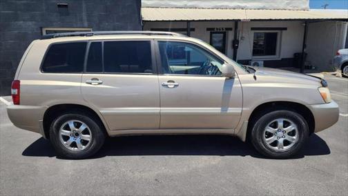 2004 Toyota Highlander Base