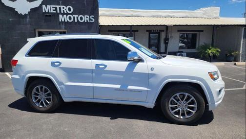 Bright White Clearcoat 2016 Jeep Grand Cherokee Overland
