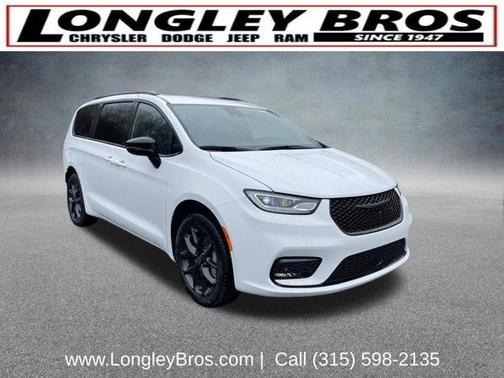 Bright White Clearcoat 2026 Chrysler Pacifica Select