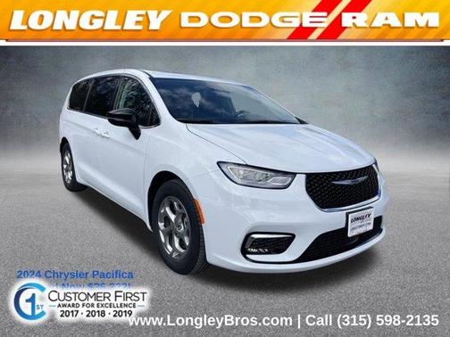Bright White Clearcoat 2024 Chrysler Pacifica Limited