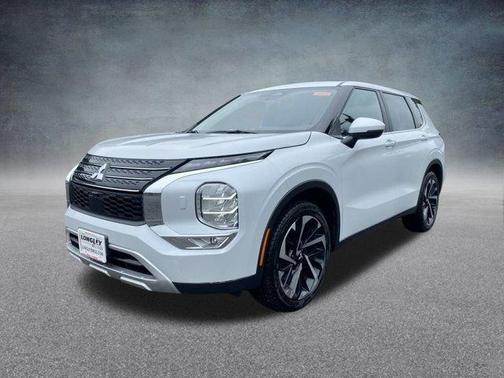 2023 Mitsubishi Outlander SE Special Edition