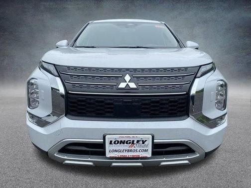 2023 Mitsubishi Outlander SE Special Edition