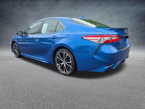 2020 Toyota Camry 