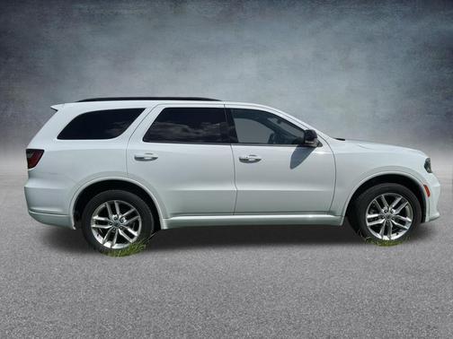 White Knuckle Clearcoat 2023 Dodge Durango GT