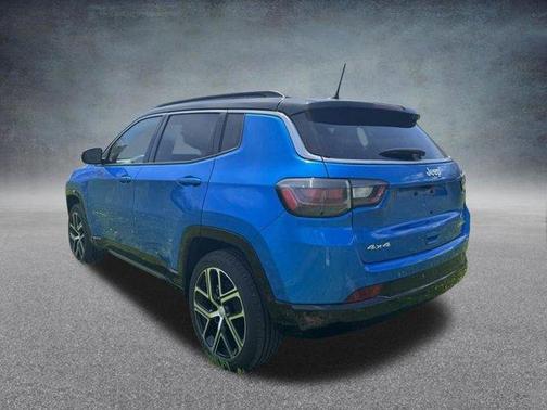Hydro Blue Pearlcoat 2024 Jeep Compass Limited