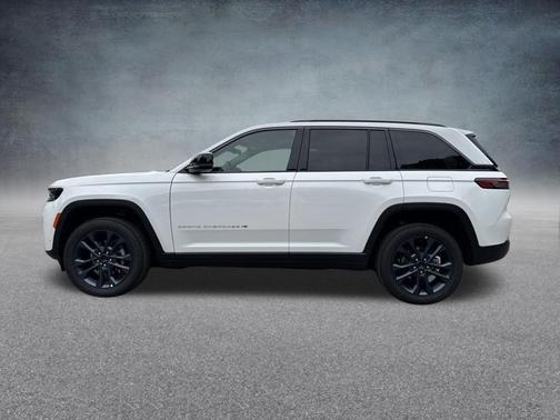 Bright White Clearcoat 2026 Jeep Grand Cherokee Limited