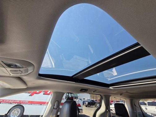 Silver Mist Clearcoat 2024 Chrysler Pacifica Limited