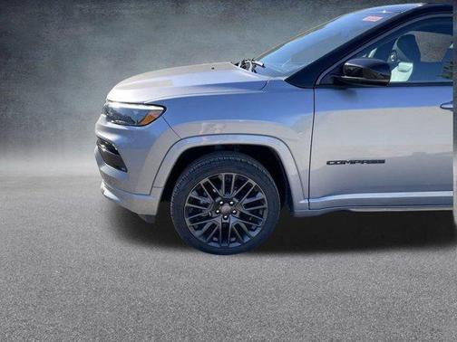 2022 Jeep Compass Altitude