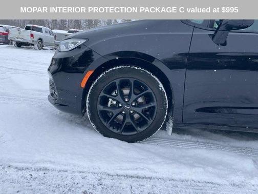 2024 Chrysler Pacifica Limited