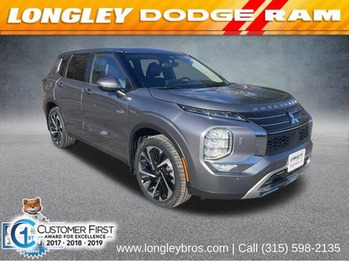 2023 Mitsubishi Outlander SE