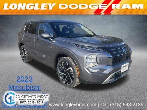 2023 Mitsubishi Outlander SE