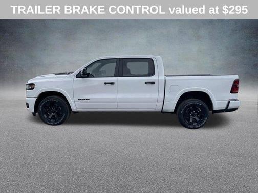 Bright White Clearcoat 2026 RAM 1500 Big Horn/Lone Star