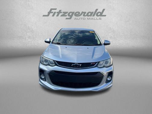 Silver Ice Metallic 2018 Chevrolet Sonic LT