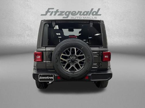 2026 Jeep Wrangler 4-Door Sahara 4x4