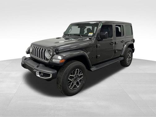 2026 Jeep Wrangler 4-Door Sahara 4x4