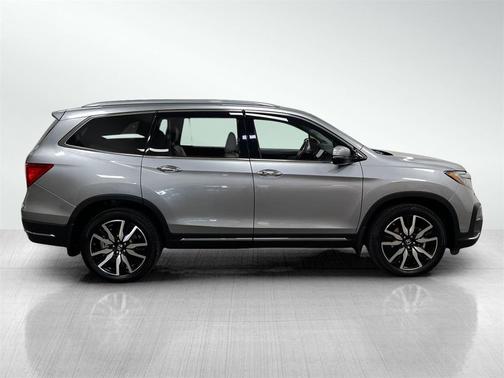 2021 Honda Pilot Touring 8-Passenger