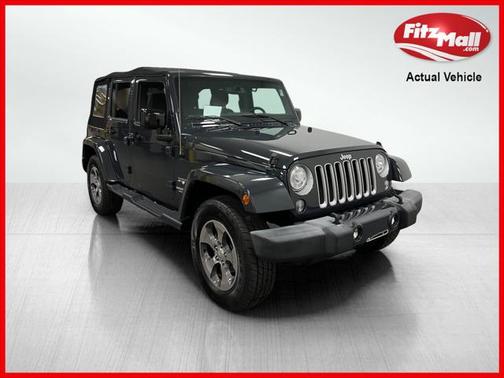 2017 Jeep Wrangler Unlimited Sahara