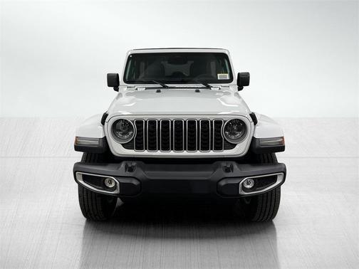 2026 Jeep Wrangler 4-Door Sahara 4x4