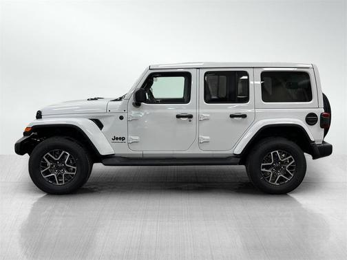 2026 Jeep Wrangler 4-Door Sahara 4x4